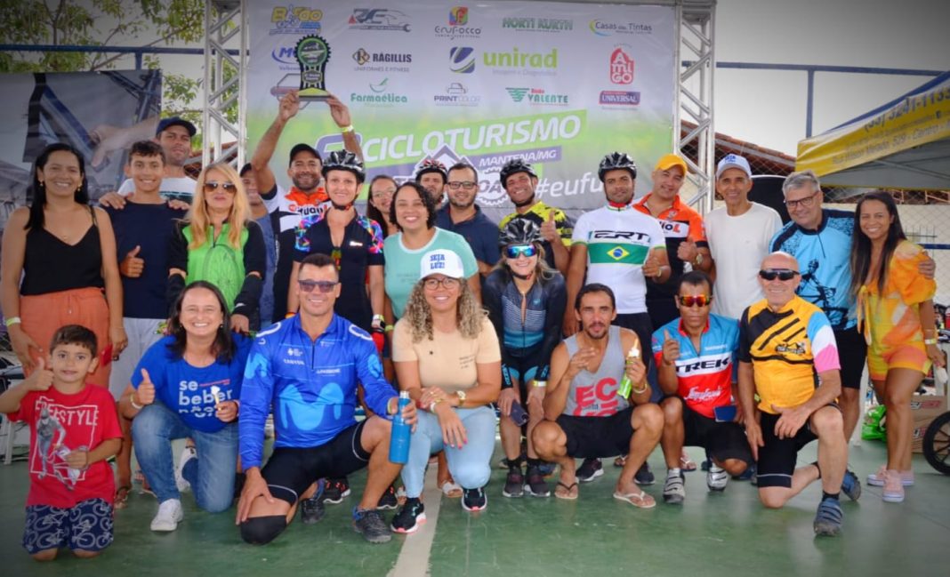 Ciclistas de Ecoporanga garantem troféu no 5° Cicloturismo Terra Boa