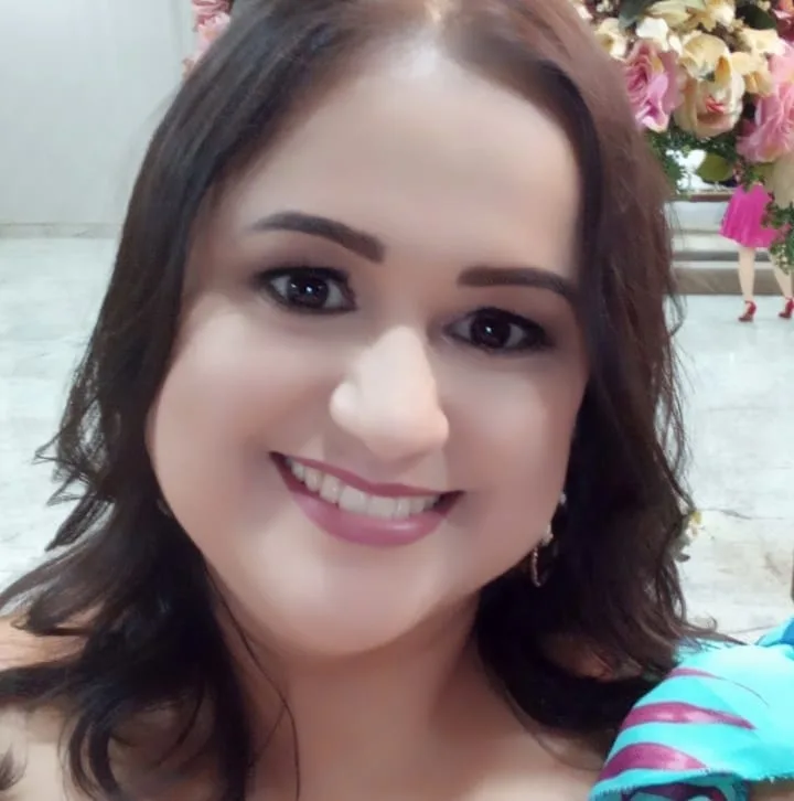Morre em Barra de São Francisco a professora Bruna Saldanha