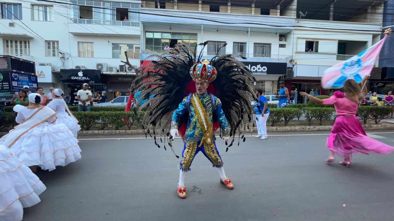 Novo Império, escola que homenageará Barra de São Francisco no Carnaval de Vitória, abre o desfile neste sábado (3)