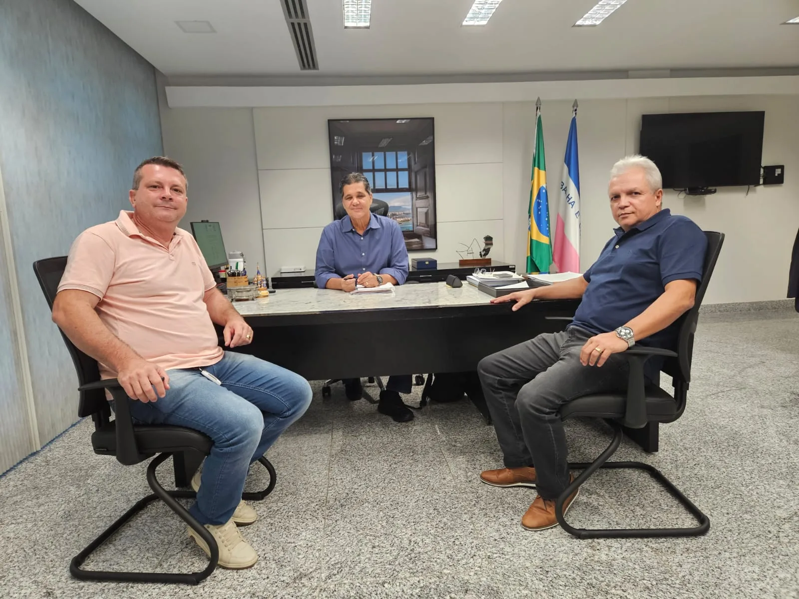 Durante reunião com representantes do diretório do MDB de Barra de São Francisco, Ricardo Ferraço confirma pré-candidatura ao Governo do ES