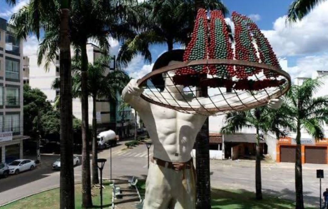 Bastidores da Política em São Gabriel da Palha: Uma Análise Atual