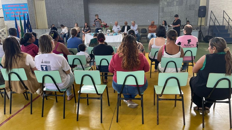 Apae e Semus de Barra de São Francisco recebem Serdia, novo instrumento de apoio às pessoas autistas