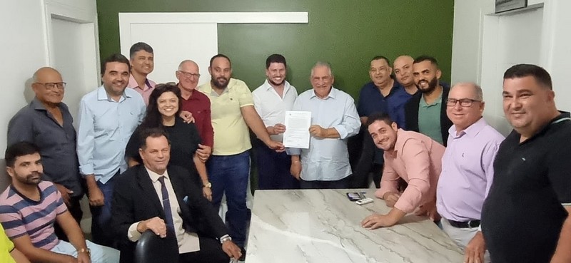 Assinada ordem de serviço para construção da nova rodoviária, sonho da população francisquense