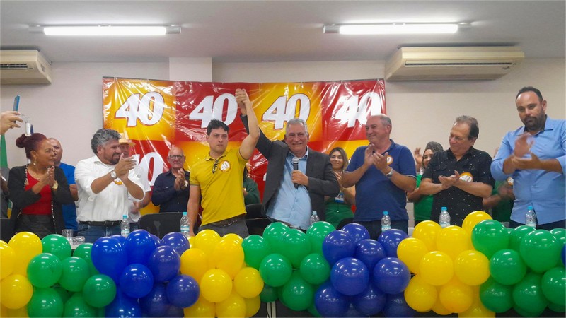 Nova pesquisa aponta Enivaldo dos Anjos a frente do 2º colocado em Barra de São Francisco