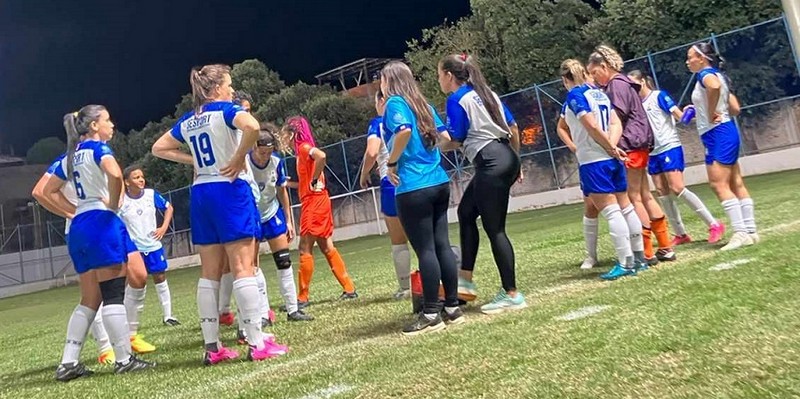 Equipe feminina de Barra de São Francisco avança na Copa SESPORT 2024 ao empatar com Vila Pavão