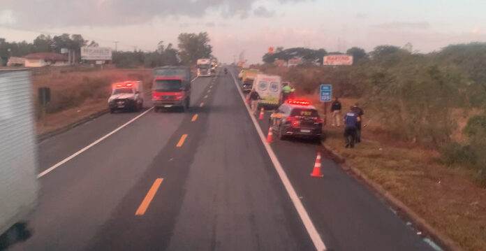 Homem Morre Atropelado por Caminhonete na BR 101 em Linhares