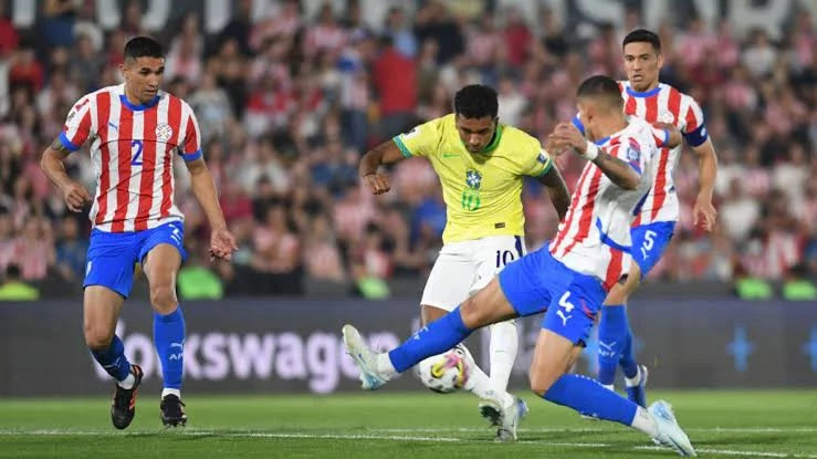 Brasil volta a jogar mal e perde para o Paraguai nas Eliminatórias da Copa
