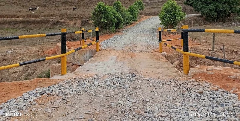 Ponte ecológica é construída em Paulista/Barra de São Francisco, agora são 121, além de 229 bueiros e 26 muros