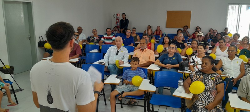 Projeto Avivar realiza roda de conversa com idosos sobre cuidados com a saúde mental em Barra de São Francisco
