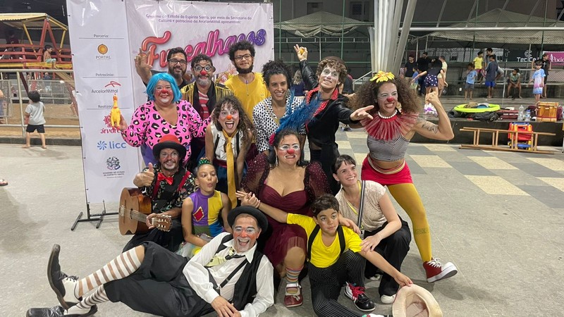 Barra de São Francisco é a 1ª cidade a receber o Circo de rua Fuscalhaços