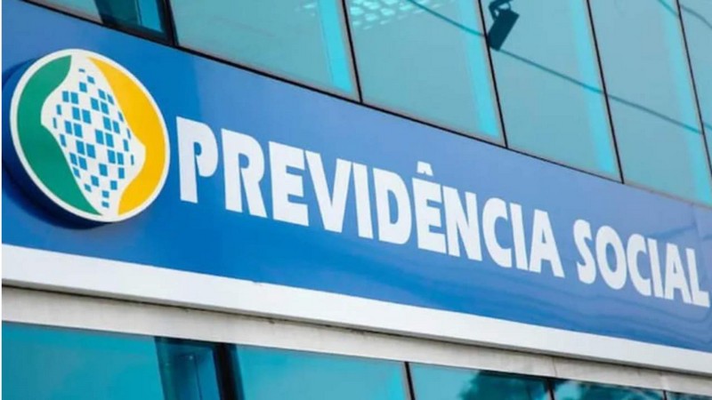 INSS inicia pagamento do 13º salário para aposentados e pensionistas