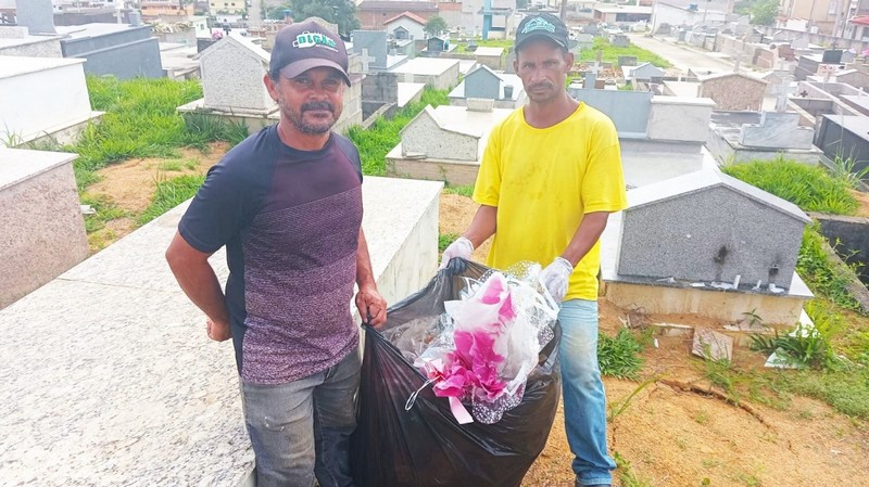 Prefeitura de Barra de São Francisco realiza mutirão de combate à dengue no Cemitério Municipal
