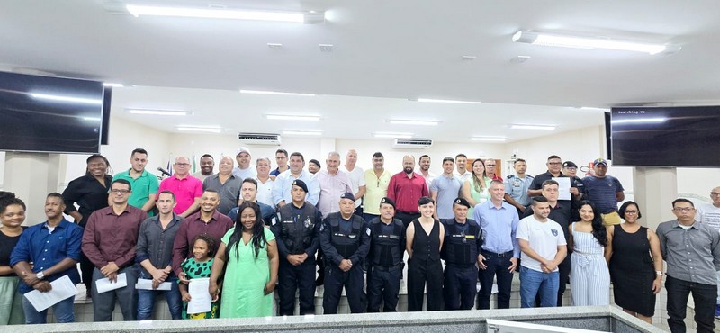 Novos Agentes da Guarda Civil Municipal Tomam posse em Barra de São Francisco