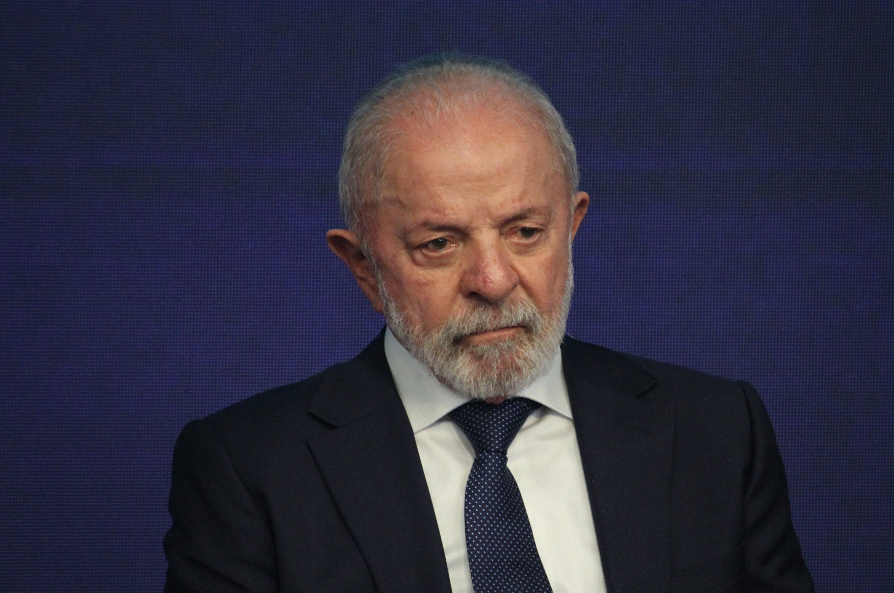 🚨 Lula Hospitalizado com Labirintite: Presidente Cancela Compromissos e Passa por Exames Médicos