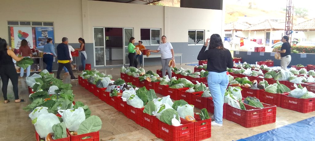 Barra de São Francisco é líder estadual no CDA e supera mil Cestas Verdes entregues em 2025 - Imagem 1